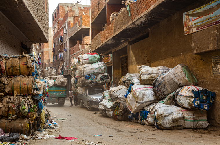 Odpadky na vytřízení v Manshiyat Naser