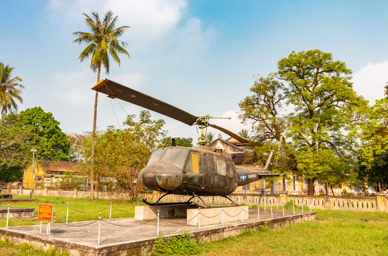 Ikonický vrtulník Bell UH-1 v Hue